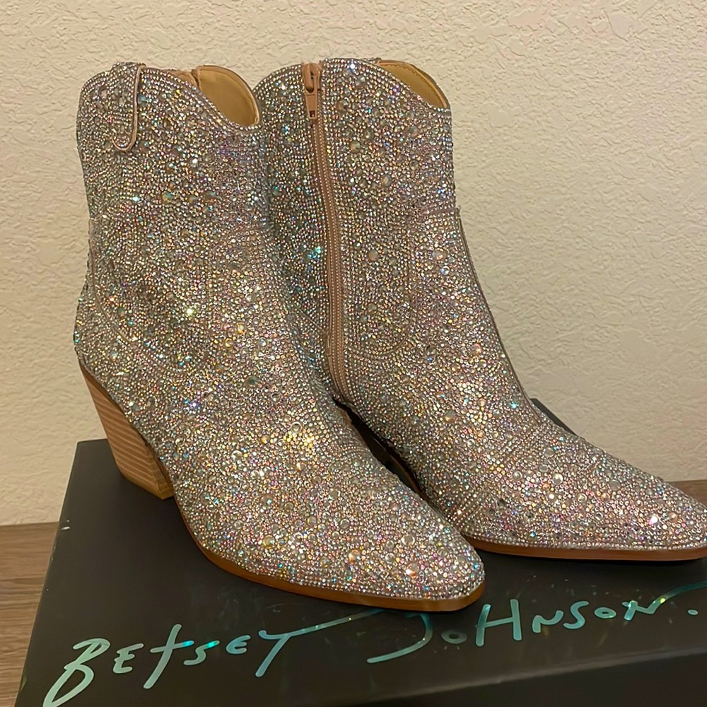 Betsy Johnson Sparkle Cowgirl Boots Gem